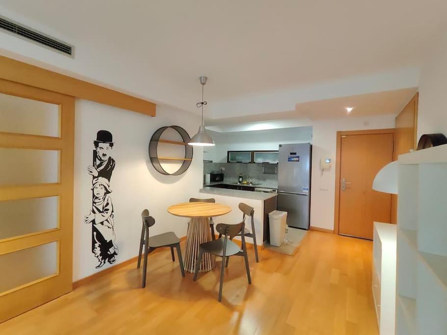 Cozy Apartment Forum Beach Sant Adria de Besos Exterior foto